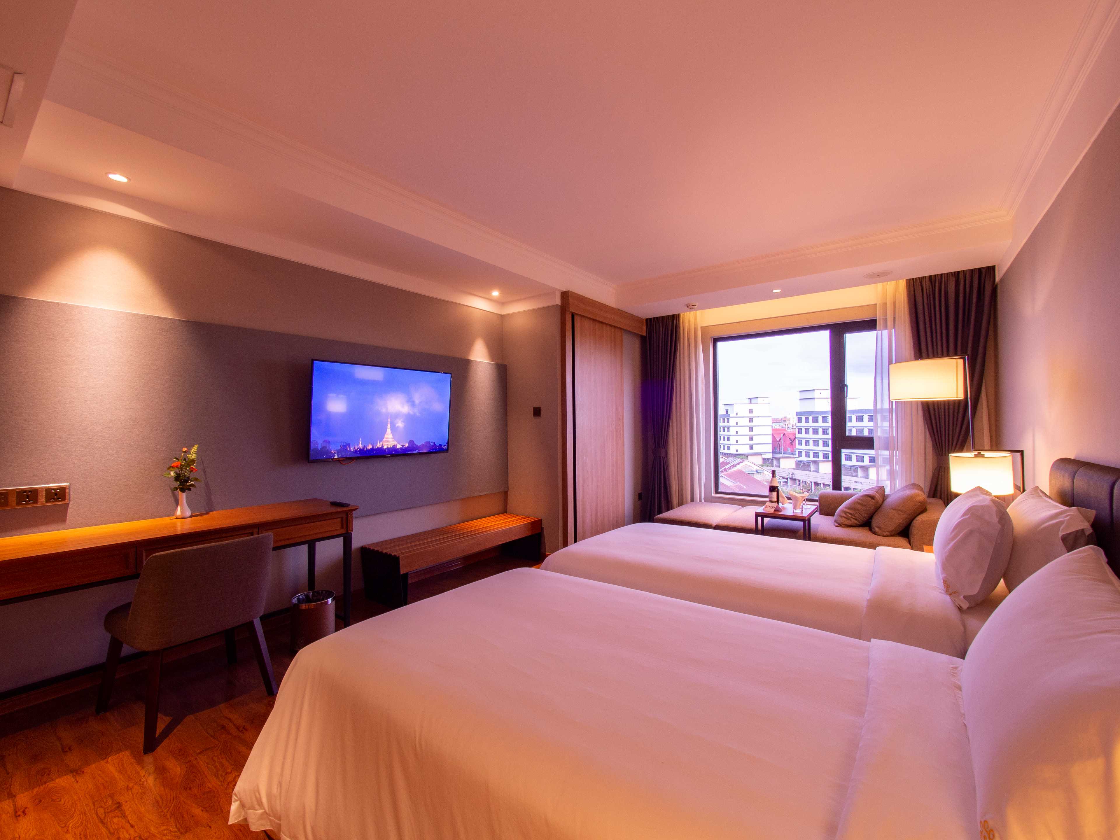 Prince Hotel Yangon Deluxe Room